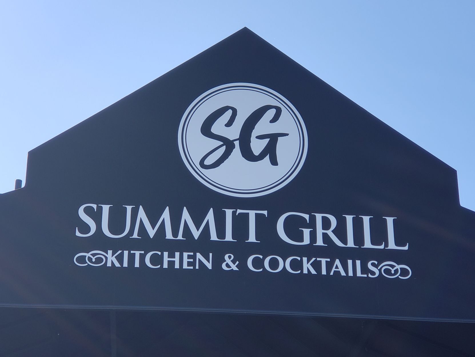 Summit Grill Kitchen & Cocktails